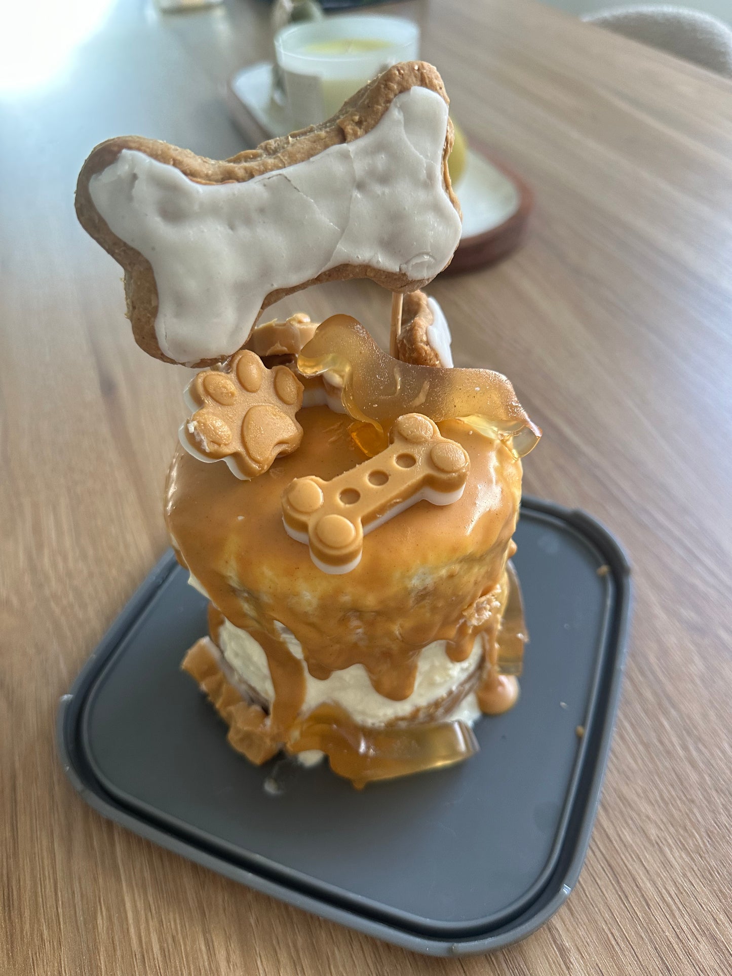 RD PawBakery Cake